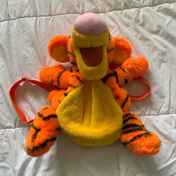 Tigger backpack - Picture 2 of 7